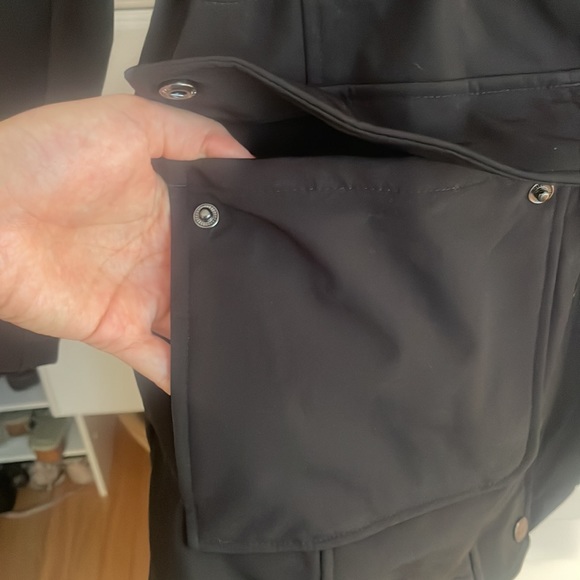NWT 🔥 DKNY Water Resistant Rain/Snow Jacket ❄️🌨️ - Picture 5 of 8